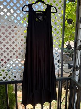 Women’s Black Sleeveless Maxi Dress - TORRID